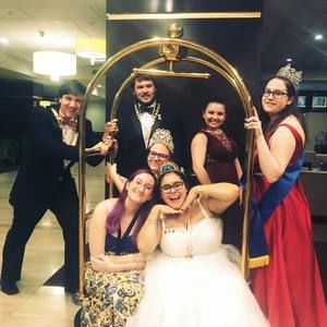 Meet your Posher, Dawn