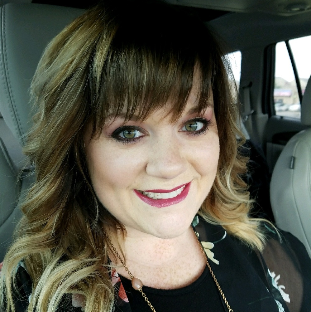 Meet your Posher, Savannah