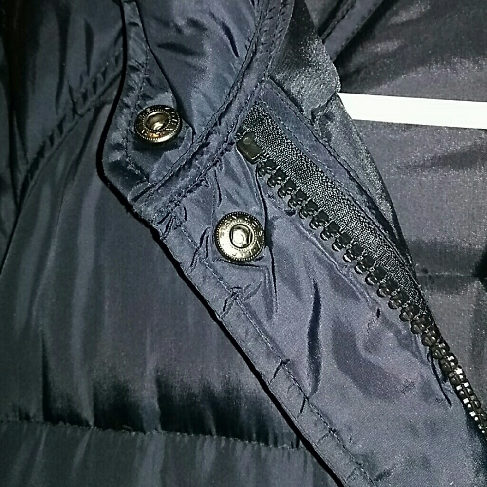 Express down jacket - Picture 3 of 8