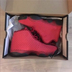 Jordans women size 7 brand new with box never worn