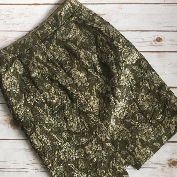 J. Crew • Metallic, Crinkle Fabric Pencil Skirt - Picture 4 of 8