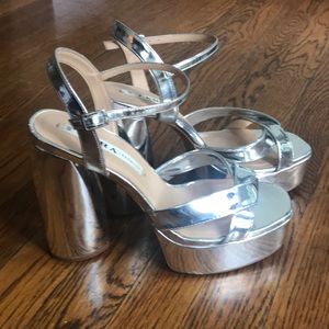 Metallic Shiny Silver platform heels