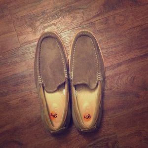 UGG shoes size 9 1/2