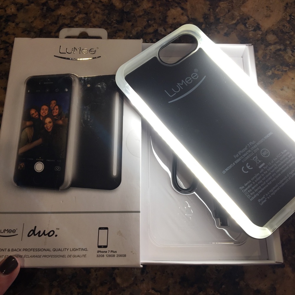 LuMee iPhone 7 Plus case