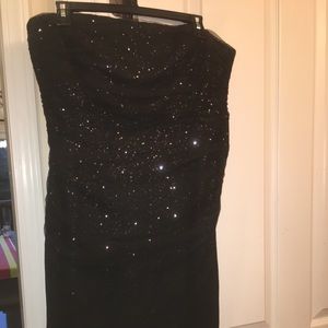 Black sequin knee length dress!!