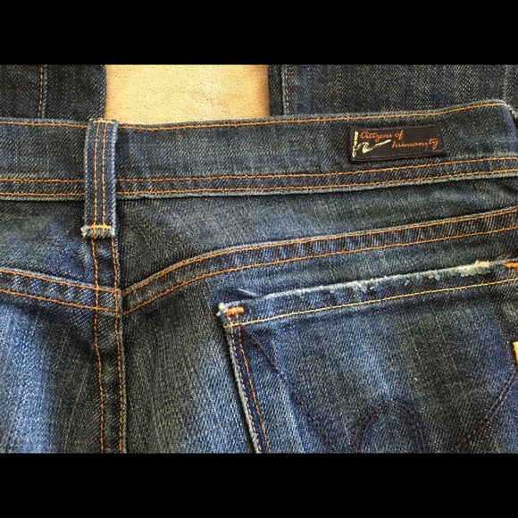 Jeans - Picture 5 of 6
