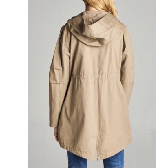 Hooded Utility Jacket. Khaki. - Picture 4 of 8