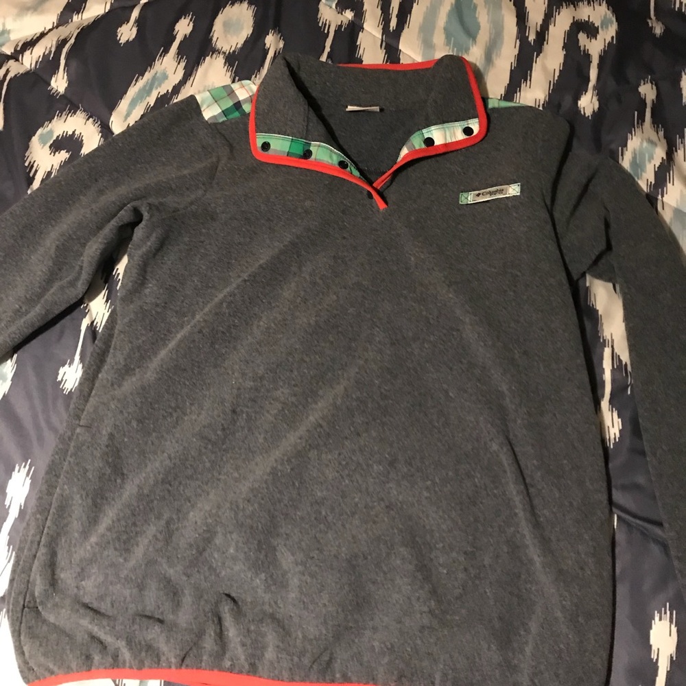 Columbia pullover