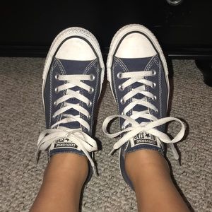 Navy Converse Size 7