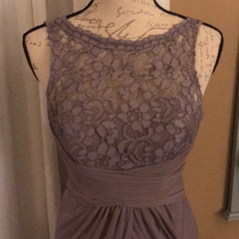 David’s Bridal Dress - Picture 2 of 8