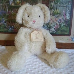 THE RED THREAD COLLECTION