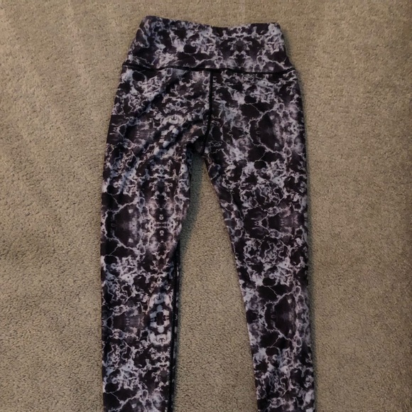 Gymshark Ripple Leggings - Picture 3 of 4