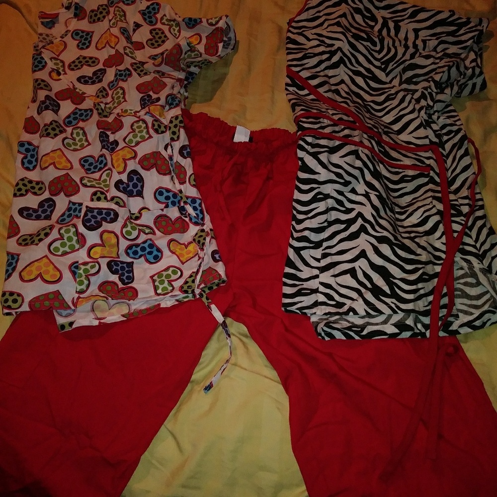 4 scrub out fits large