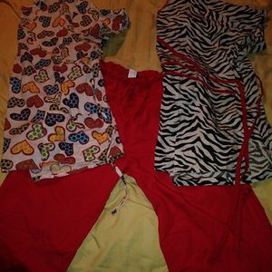 4 scrub out fits large