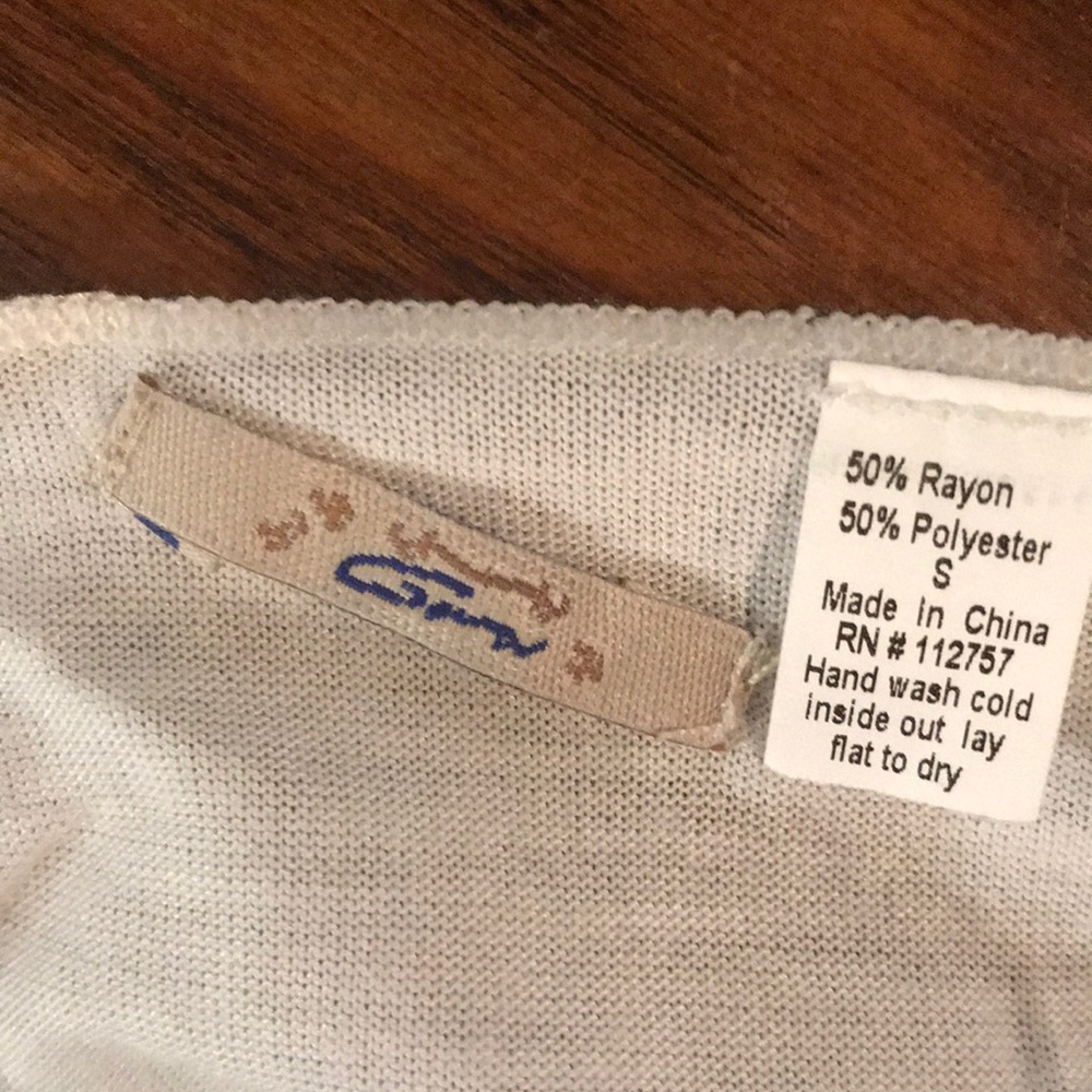 NEW Embroidered Top - Picture 4 of 4