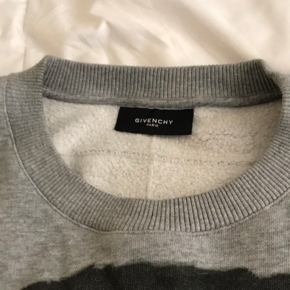 Givenchy sweatshirt (Rottweiler) - Picture 2 of 5
