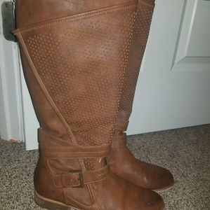 Size 9 Tall Brown Boots
