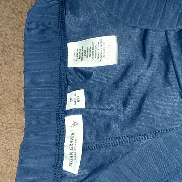 Susan Graver navy blue pants - Picture 4 of 4