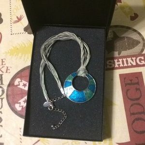 Turquoise and green color necklace