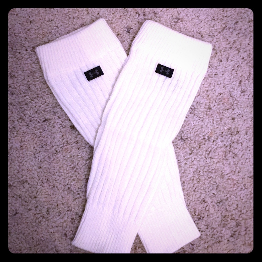 NWOT Under Armour women’s leg warmers
