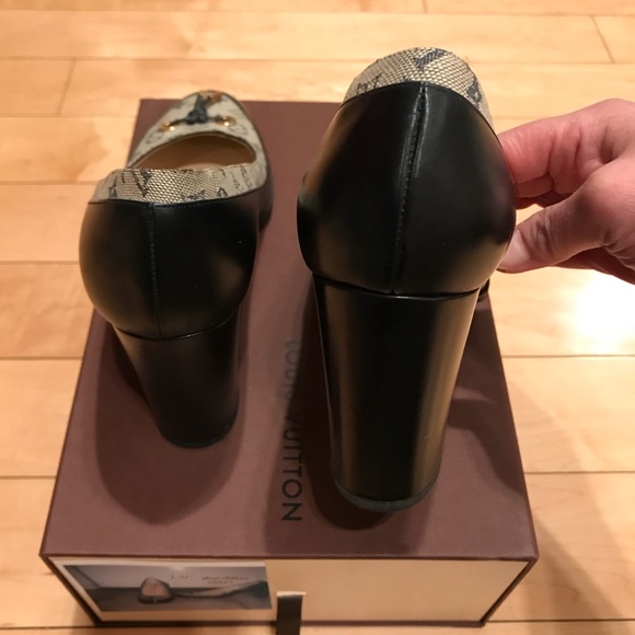 Louis Vuitton monogram heels - Picture 3 of 8