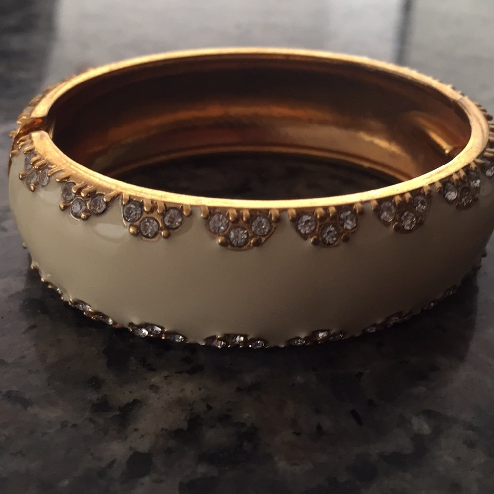 Stella & Dot Enamel Bangle