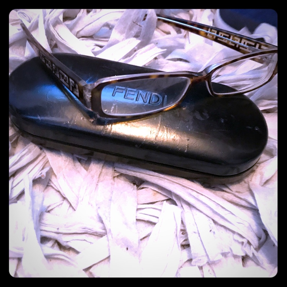 Authentic Fendi Frames 💙💚