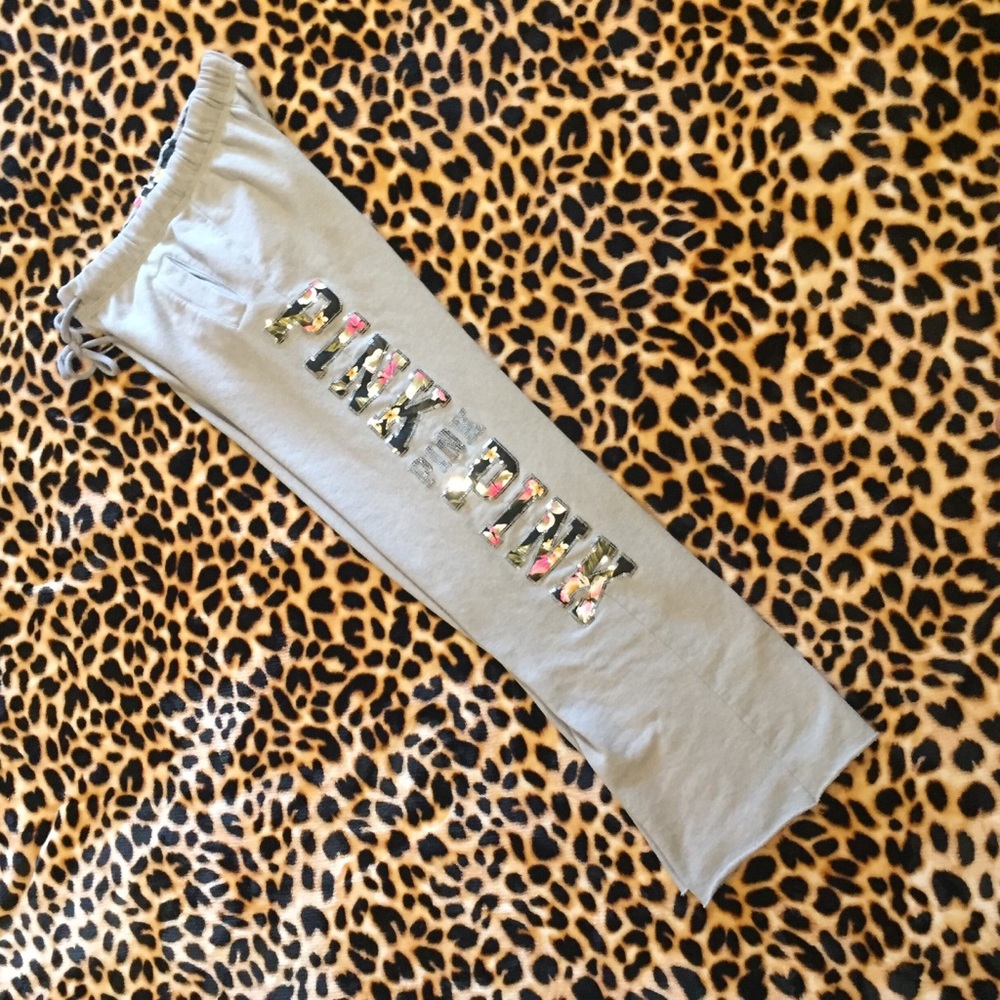 VS PINK BOYFRIEND PANTS FLORAL BLING