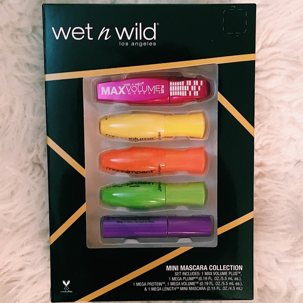Mascara set makeup kit 4 wet n wild volume NWT
