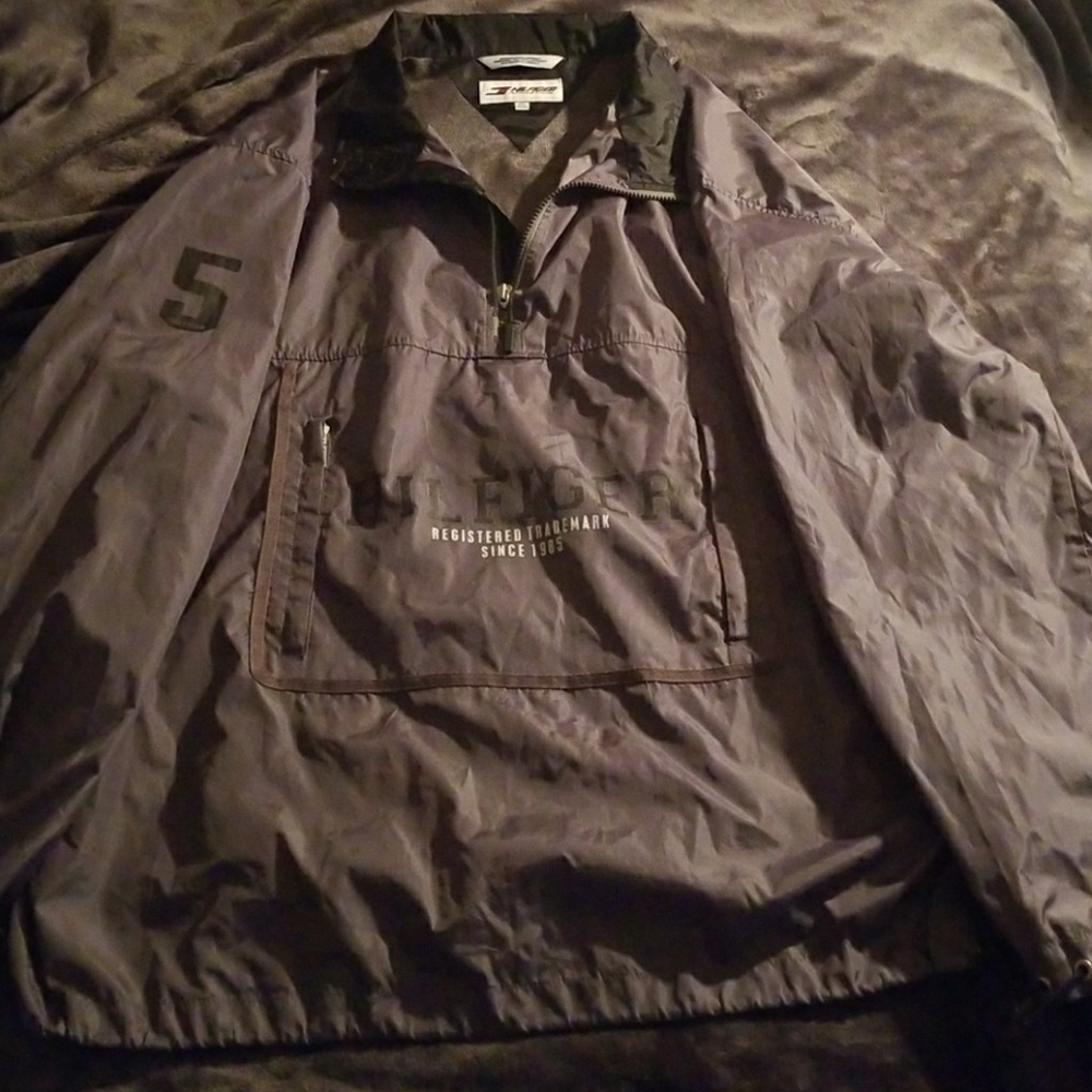 Tommy Hilfiger Windbreaker. Vintage.