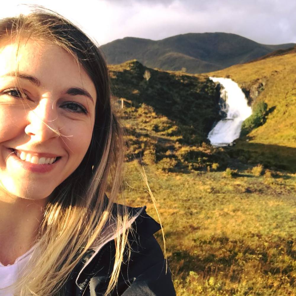 Meet your Posher, Melissa