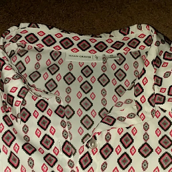 Susan Graver blouse - Picture 2 of 5