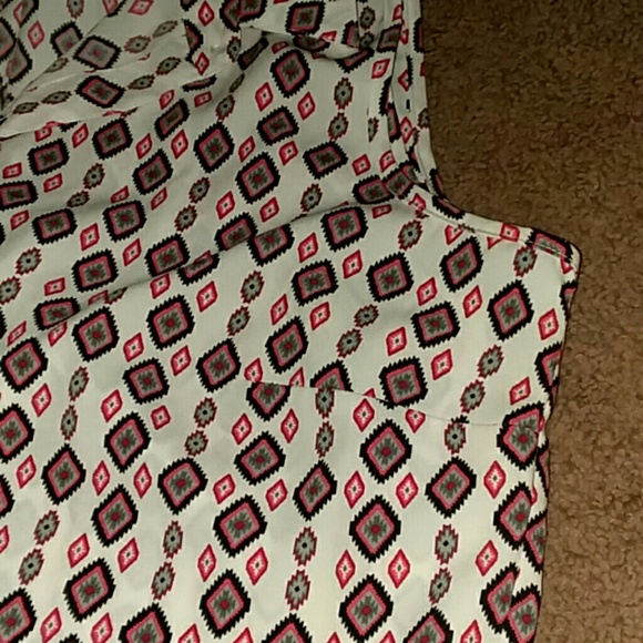 Susan Graver blouse - Picture 4 of 5