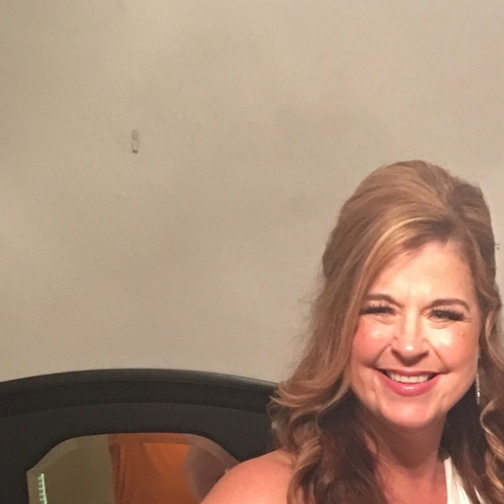 Meet your Posher, Kelli