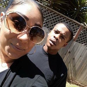 Meet your Posher, Ernest