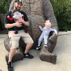 Meet your Posher, Cory