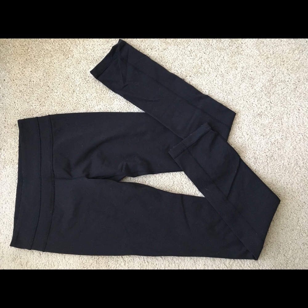 Lulu lemon black size 6 long pants
