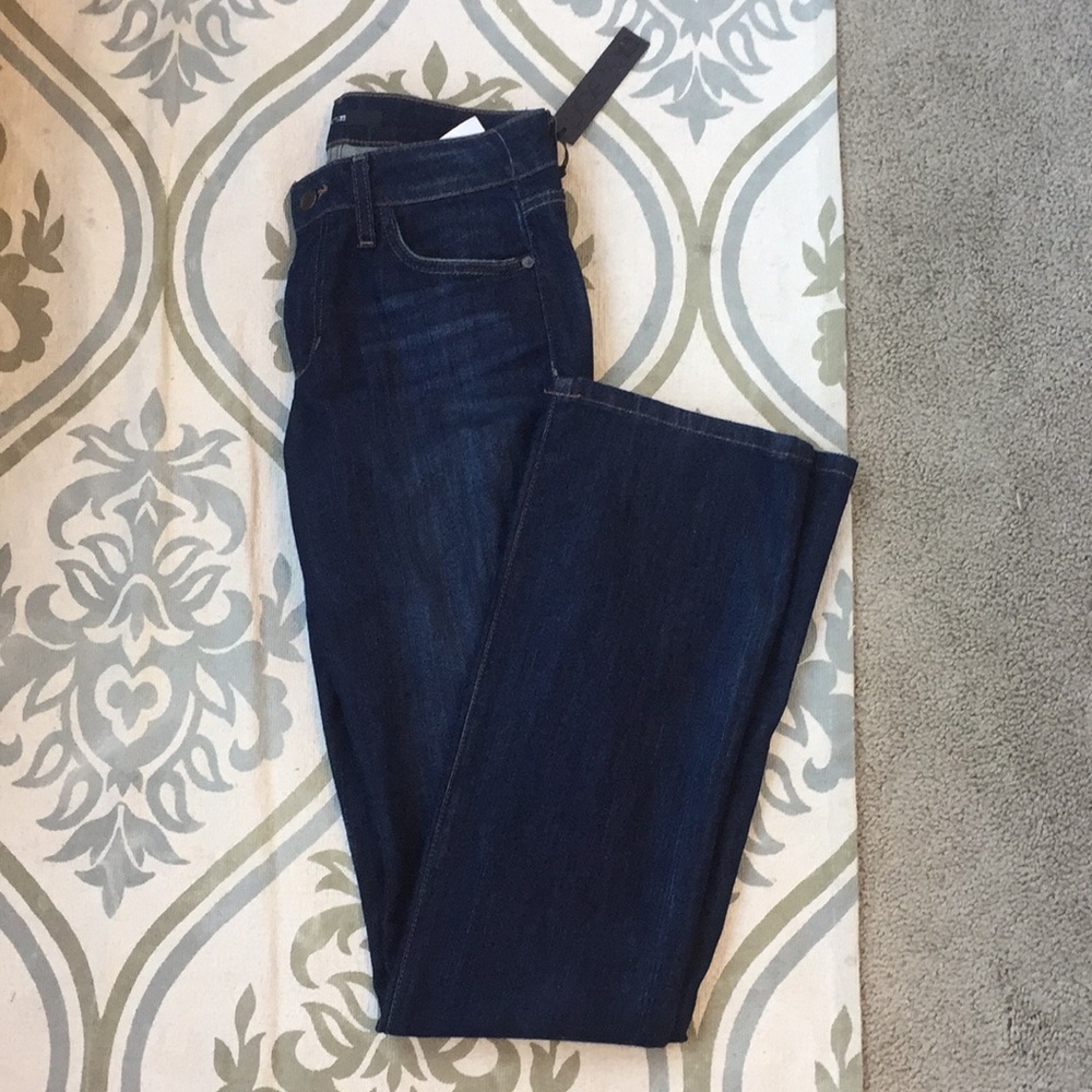 New Joe’s curvy bootcut jeans (Altima wash)