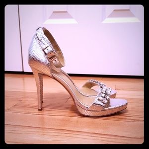 MICHAEL Michael Kors open toe pump