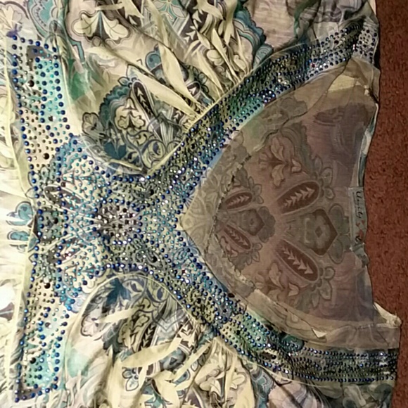 V-neck Blouse - Picture 3 of 4