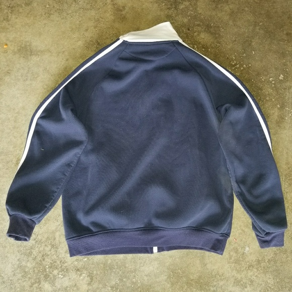 Sweather (Australia) - Picture 2 of 4