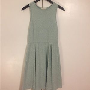 Mint green dress!