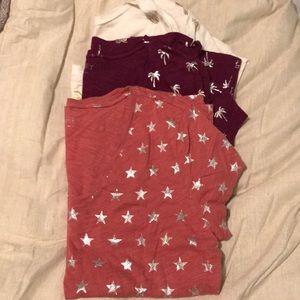 3 loft graphic T-shirt