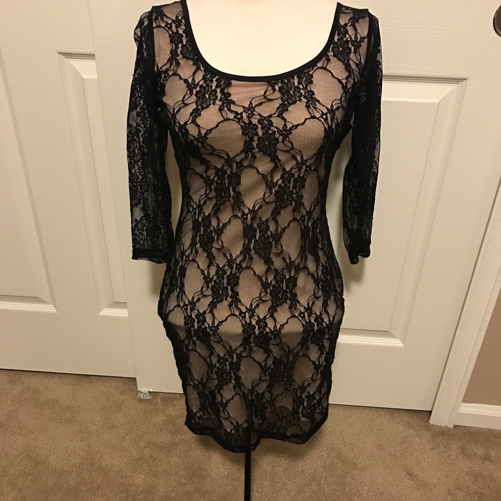 Black lace dress