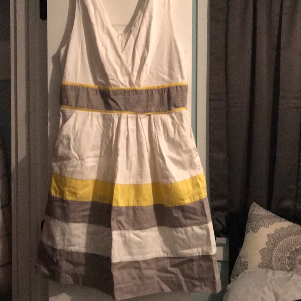 Zip up back with pockets dress