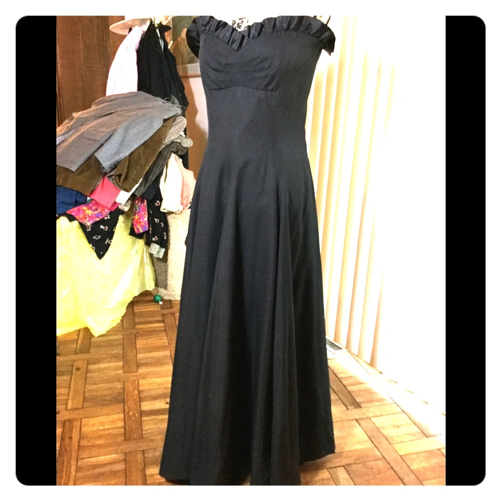 Formal strapless dress