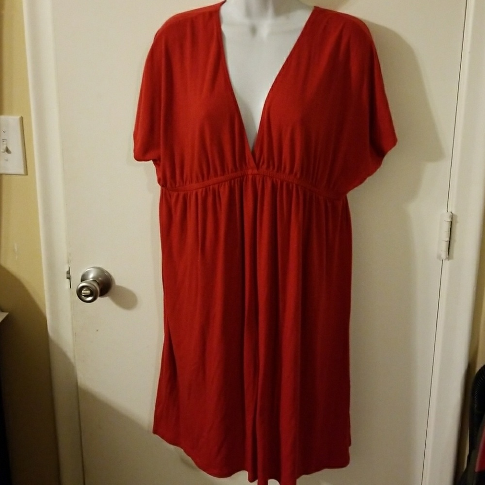 Missiomo red dress