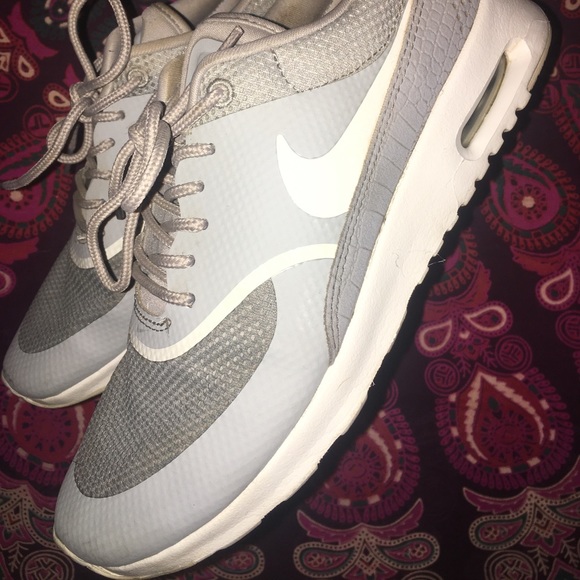 Nike air max Thea - Picture 1 of 4