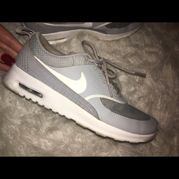 Nike air max Thea - Picture 2 of 4