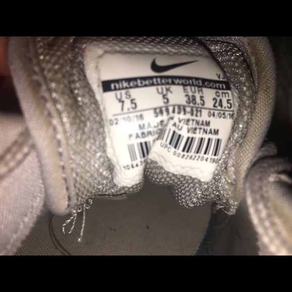 Nike air max Thea - Picture 3 of 4